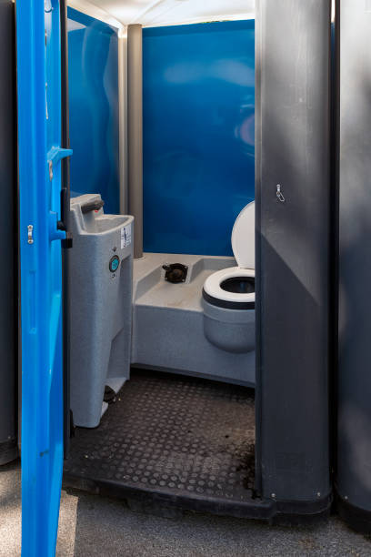 Portable Toilet Options We Offer in Primera, TX